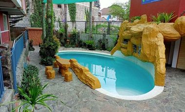 Tagaytay House with Pool for daily rental (Foggy Heights Villas)