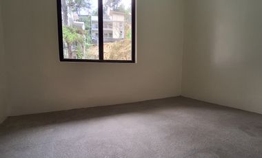 Baguio 4 brm Single Detached Home Ready to Move in Brand New 2 parking spaces