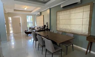 2 Storey House with swimming pool for rent at Pulu Amsic Subdivision Pampanga