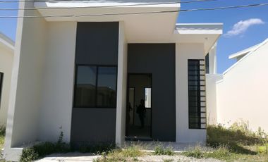 For Sale: House and Lot in Amaia Scapes General Trias, CAvite