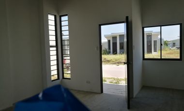 For Sale: House and Lot in Amaia Scapes General Trias, CAvite
