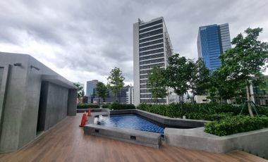 Maple at Ccf ortigas east tiendesitas STUDIO WITH AC