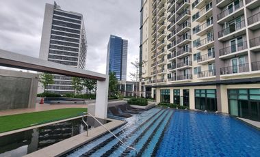 Maple at Ccf ortigas east tiendesitas STUDIO WITH AC