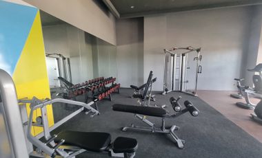 Maple at Ccf ortigas east tiendesitas STUDIO WITH AC