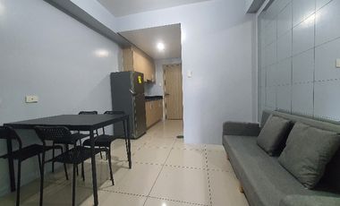For Rent : 1 Bedroom with Balcony 20k Monthly