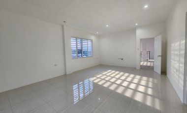 House and Lot For Sale in Ayala Alabang Village, Muntinlupa City