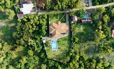 House and Lot for SALE with Huge Swimming Pool in Panglao island of Bohol