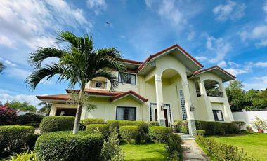 House and Lot for SALE with Huge Swimming Pool in Panglao island of Bohol