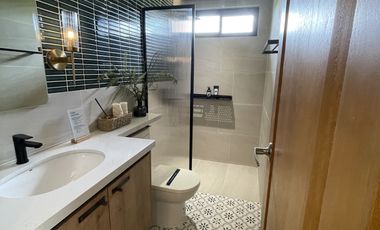 Arthaland Una Apartments -LEED Certified Pre-Selling Studio/1 BR Units in Laguna