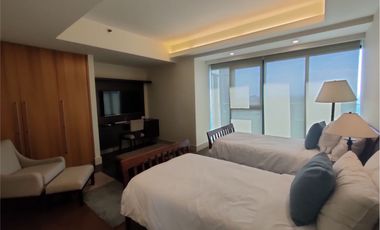 3-Bedroom Condo for Lease Rent in Edades Rockwell Makati