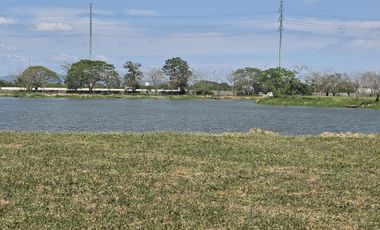 LAKEVIEW LOT FOR SALE – SOUTH LAKE VILLAGE, ETON CITY || BELOW MARKET PRICE!!