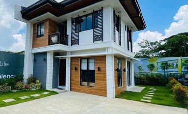 FLEXIBLE PAYTERMS -Brand New Spacious House and Lot in Batangas for SALE