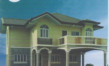 Lexus300 House for Sale in a Beautiful Village in Paniqui, Tarlac