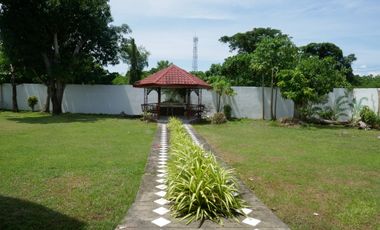 7-bedroom furnished house in Cebu White Sands Villas, for rent @ P150k/month