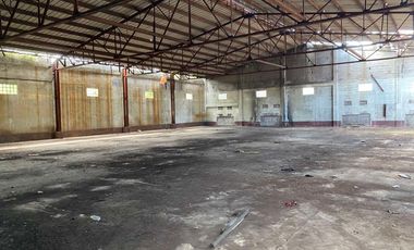 Vacant Lot with 3 Warehouse in Valenzuela T. Santiago