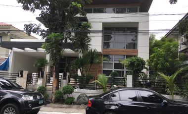Elegant & Modern Two-Storey Home in Hillsborough Village, Muntinlupa City
