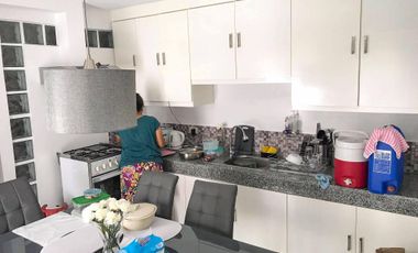 For Rent Fully Furnished Modern 3 Bedroom Residential Triplex Unit in B.F. Homes