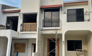 Luxury Townhouse for sale in Banawa Cebu City