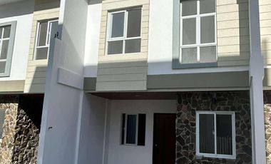 SINGLE ATTACHED HOUSE AND LOT WITH BEDROOM AT THE GROUND FLOOR FOR SALE IN ANTIPOLO CITY