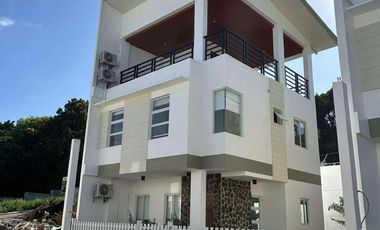SINGLE ATTACHED HOUSE AND LOT WITH BEDROOM AT THE GROUND FLOOR FOR SALE IN ANTIPOLO CITY
