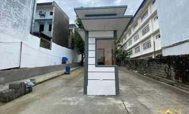 SINGLE ATTACHED HOUSE AND LOT WITH BEDROOM AT THE GROUND FLOOR FOR SALE IN ANTIPOLO CITY