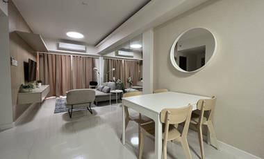 For Rent: Furnished 2 Bedroom Unit at Oak Harbor Residences, Parañaque
