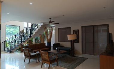 Investment Opportunity: Furnished Modern House in Tahanan Village, Paranaque