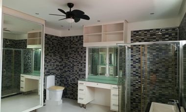 Investment Opportunity: Furnished Modern House in Tahanan Village, Paranaque