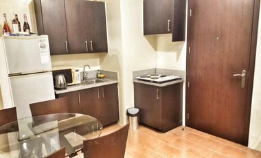 Furnished 2BR with a Parking Slot for Sale at Pioneer Woodlands