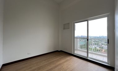 2BR Penthouse Condo with Parking for Sale at The Atherton, Parañaque City