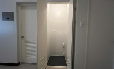 2BR Penthouse Condo with Parking for Sale at The Atherton, Parañaque City
