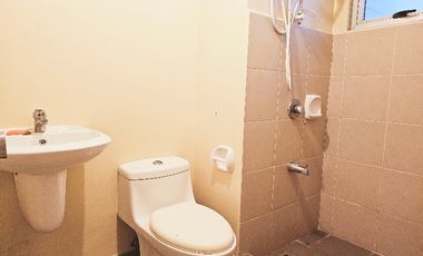 Rush: Avida Towers Altura 2BR Unit (Pasalo) with parking, Muntinlupa