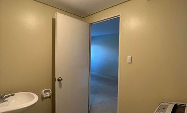 Rush: Avida Towers Altura 2BR Unit (Pasalo) with parking, Muntinlupa