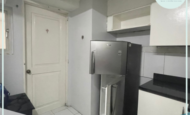 2 Bedrooms Condo unit for Lease in Two Lafayette Square, Makati City
