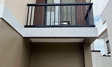 Brand new 2 storey house ( Pre-Selling)