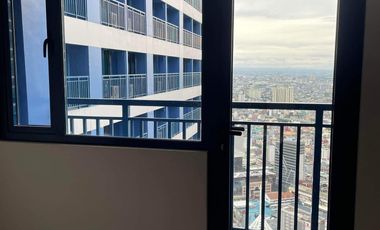 City Living,Elevated-₱8M down to ₱3.8M in CASH BUYERS FREE Appliances+Exclusive Discount!