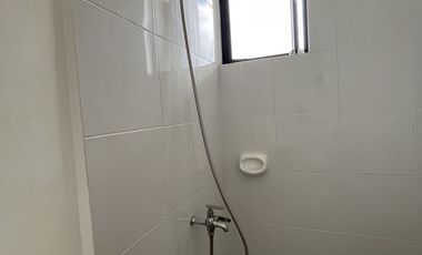 TOWNHOUSES MALAPIT SA SM MASINAG- 
