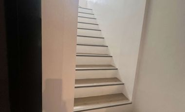 TOWNHOUSES MALAPIT SA SM MASINAG- 