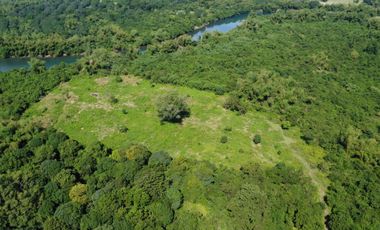 Titled subdivided residential/farm lot