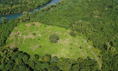 Titled subdivided residential/farm lot