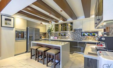 New Modern & Luxurious House and Lot for Sale in Parañaque City
