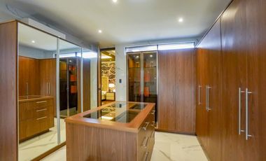 New Modern & Luxurious House and Lot for Sale in Parañaque City