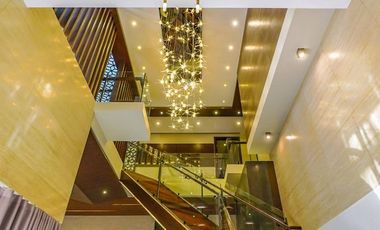 New Modern & Luxurious House and Lot for Sale in Parañaque City