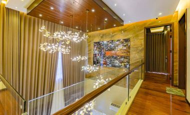 New Modern & Luxurious House and Lot for Sale in Parañaque City