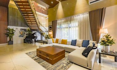 New Modern & Luxurious House and Lot for Sale in Parañaque City