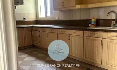 Forbes Tower 4 bedroom penthouse with 2 parking!