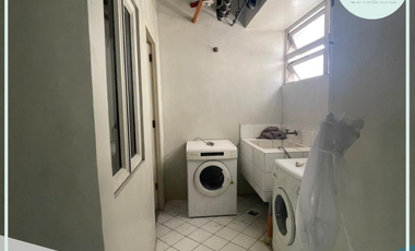 Furnished 3 Bedroom Unit for Lease in Salcedo Park, Makati City