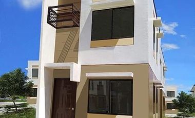 For Sale: House and Lot in Calamba, Laguna Ventura Real Futura by Filinvest