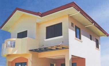 Montreal132 in a Beautiful Gated Community in Paniqui Tarlac