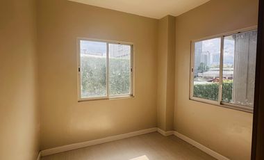 2 BEDROOM 3J